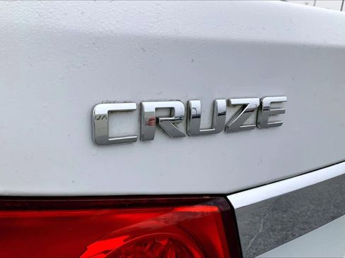 Used 2012 Chevrolet Cruze LT w/ All-Star Edition image 29
