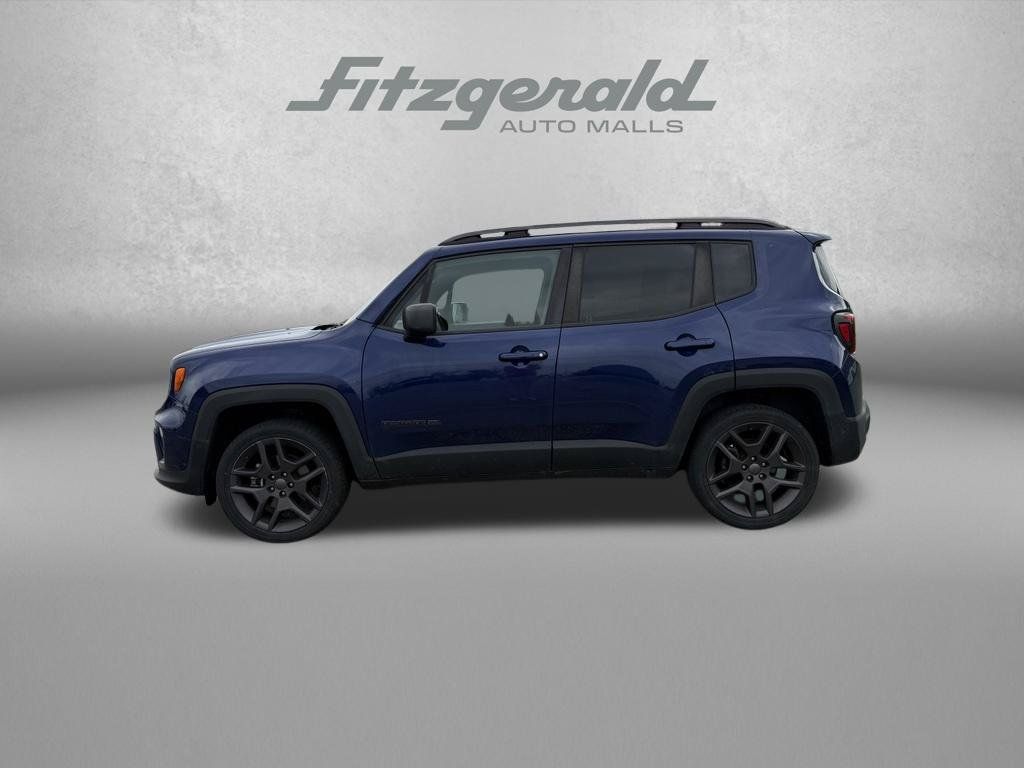 Used 2021 Jeep Renegade Latitude w/ Luxury Group II AWD/4WD image 4