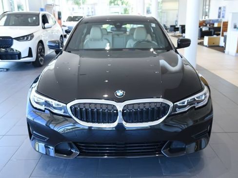 Used 2021 BMW 330i xDrive Sedan AWD/4WD image 6