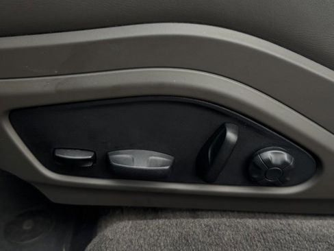 Certified 2023 Porsche Panamera GTS image 16