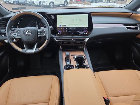 Certified 2025 Lexus RX 350 Premium w/ Accessory Package image 23