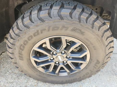 Certified 2025 Ford Ranger Raptor AWD/4WD image 14