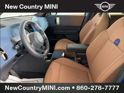 Certified 2025 MINI Cooper Countryman S AWD/4WD image 11