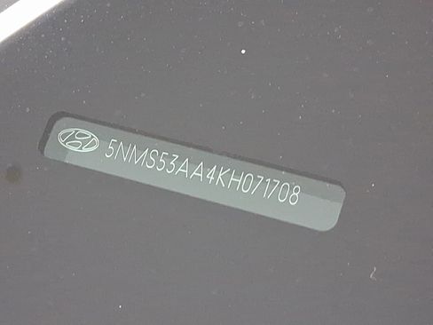 Used 2019 Hyundai Santa Fe FWD image 19