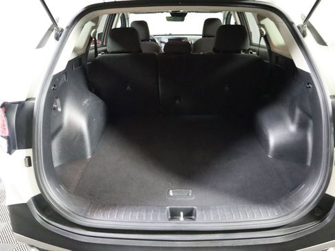 Used 2023 Kia Sportage LX image 15