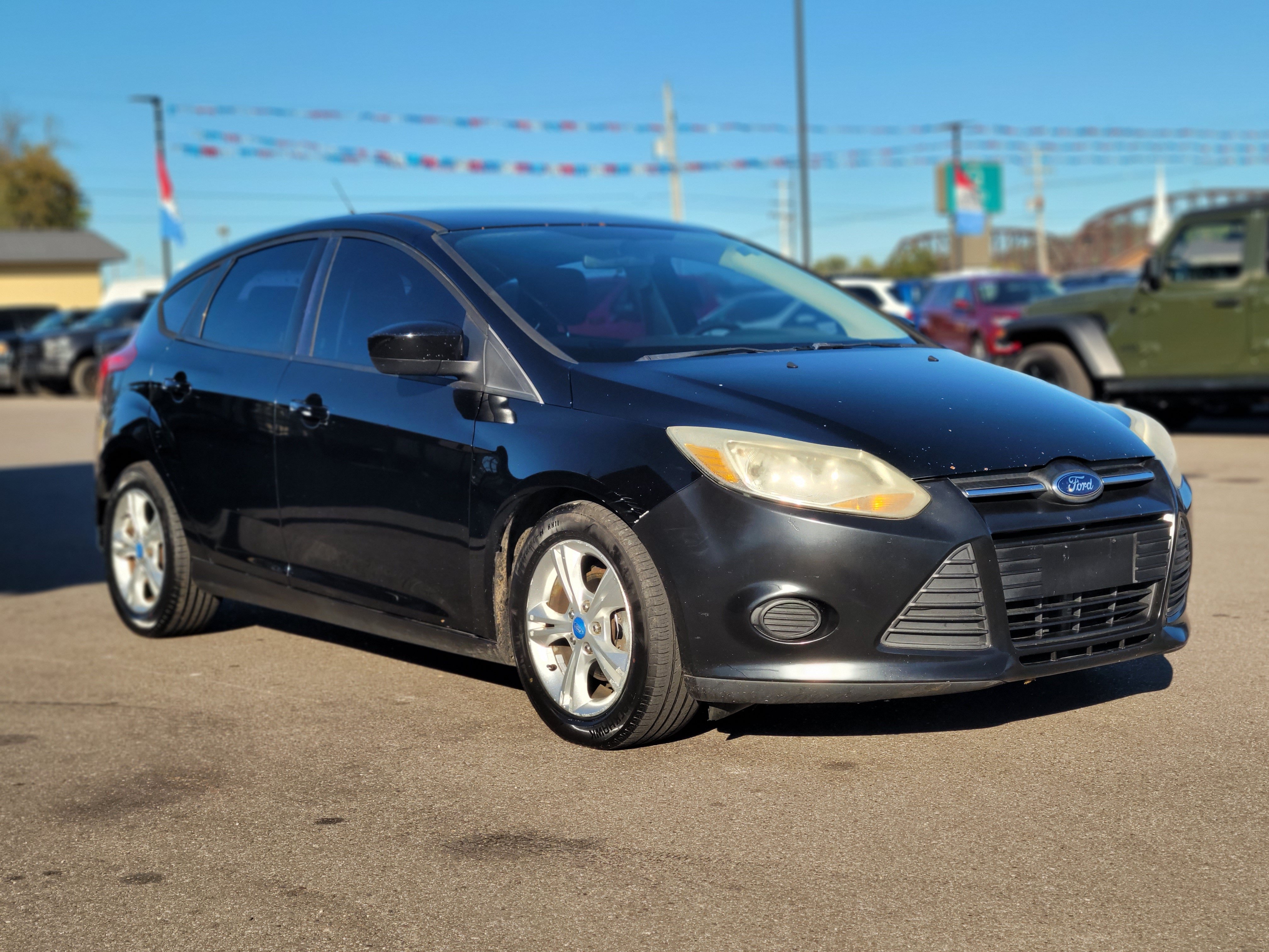 Used 2012 Ford Focus SE FWD image 3