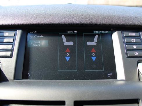 Used 2017 Land Rover Discovery Sport HSE image 12