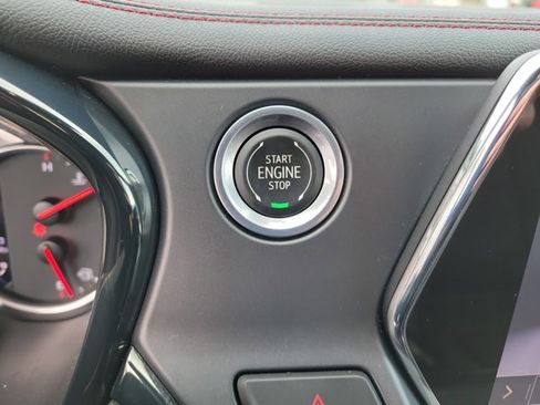 Used 2019 Chevrolet Blazer RS image 21