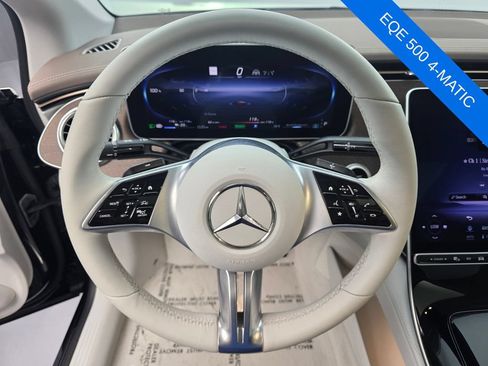 Used 2023 Mercedes-Benz EQE 500 4MATIC Sedan image 17