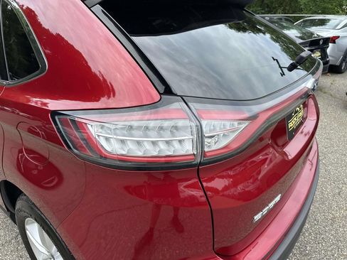 Used 2016 Ford Edge SEL w/ Equipment Group 201A AWD/4WD image 10