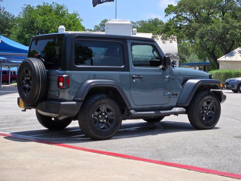 Used 2024 Jeep Wrangler Sport AWD/4WD image 3