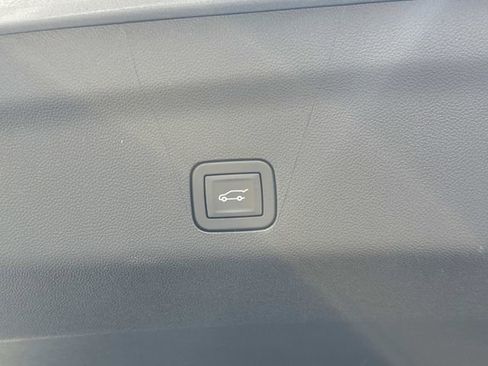 New 2026 Chevrolet Tahoe Premier AWD/4WD image 15
