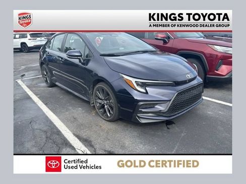 Used 2023 Toyota Corolla SE w/ Carpet Mat Package (TMS) FWD image 1