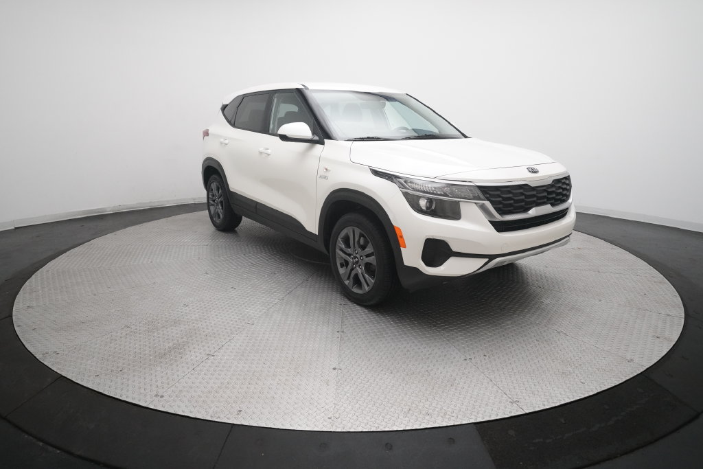 Used 2021 Kia Seltos LX AWD/4WD image 35
