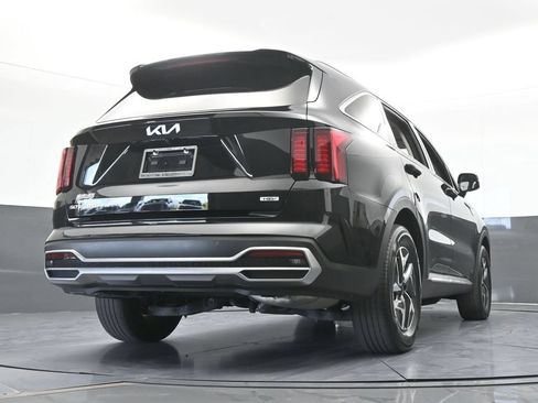 Used 2023 Kia Sorento EX FWD image 62