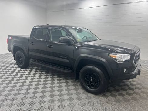 Used 2023 Toyota Tacoma SR5 w/ SX Package AWD/4WD image 4