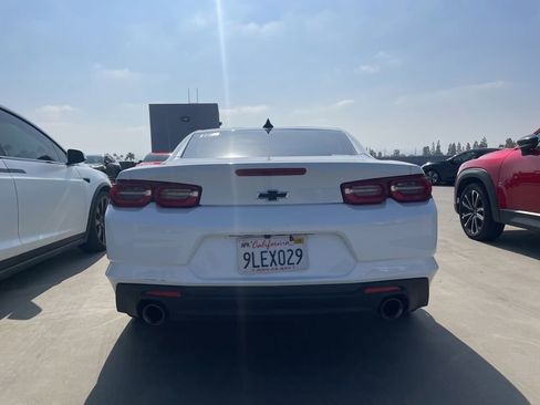 Used 2023 Chevrolet Camaro LT RWD image 3
