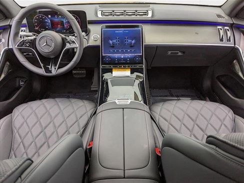 New 2025 Mercedes-Benz S 580 4MATIC Sedan image 14
