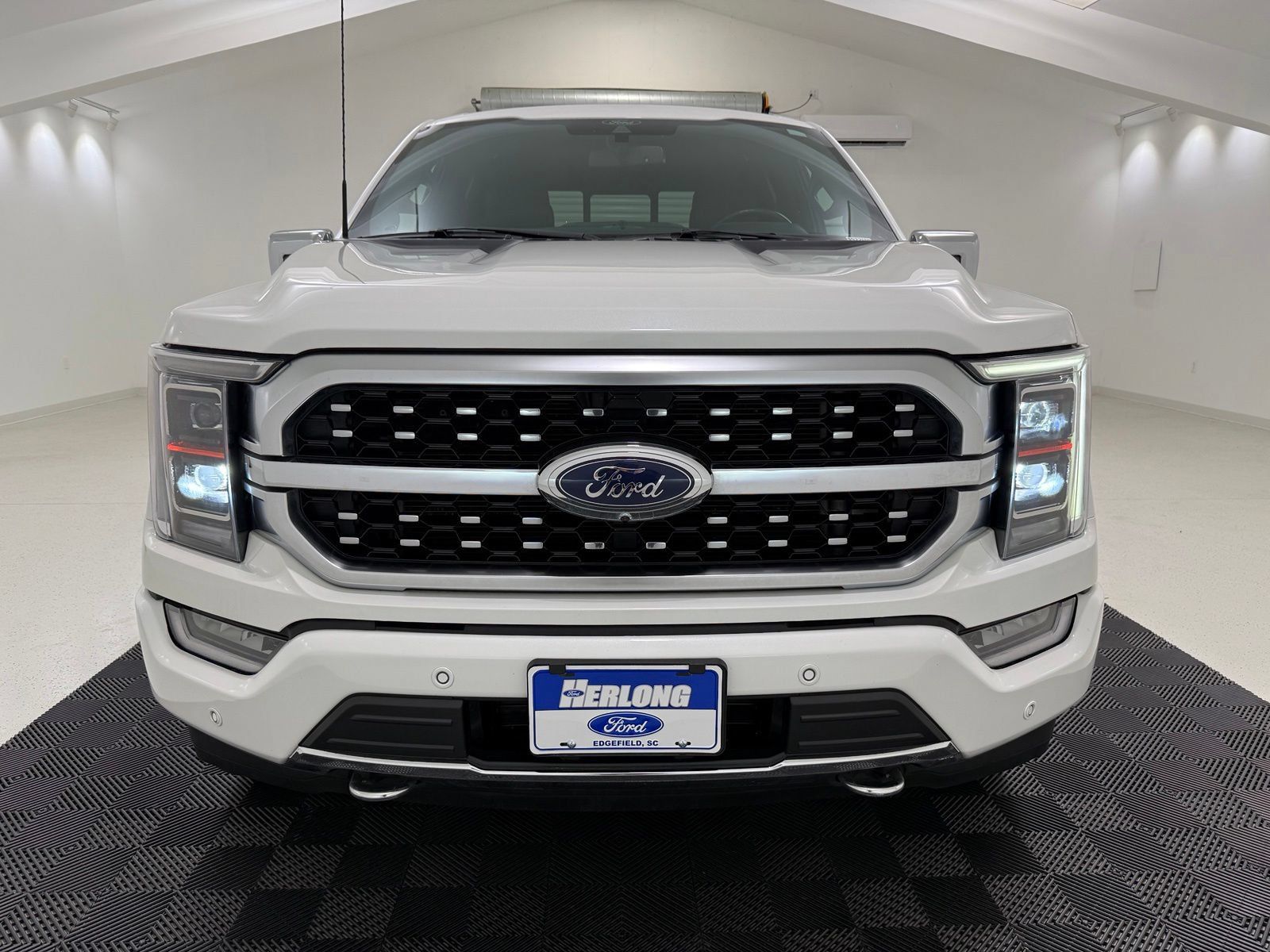 Used 2022 Ford F150 Platinum w/ Equipment Group 701A High AWD/4WD image 2