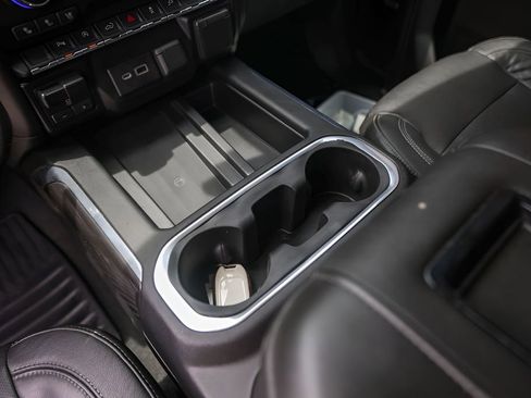 Used 2019 Chevrolet Silverado 1500 LTZ w/ LTZ Texas Edition RWD image 24