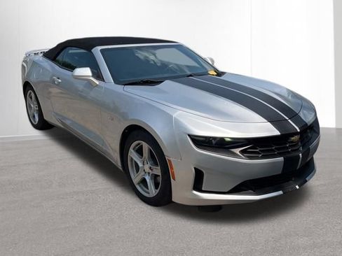 Used 2019 Chevrolet Camaro LT RWD image 5