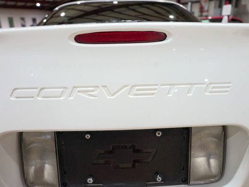 Used 1998 Chevrolet Corvette Coupe w/ Memory Pkg RWD image 24