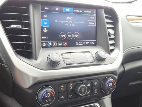 Used 2023 GMC Acadia SLE w/ Driver Convenience Package AWD/4WD image 23