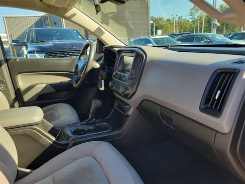 Used 2018 Chevrolet Colorado W/T w/ WT Convenience Package image 31
