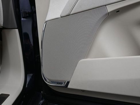 Used 2023 Cadillac Escalade ESV Premium Luxury Platinum w/ LPO, Radiant Package AWD/4WD image 33