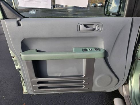 Used 2003 Honda Element EX image 11