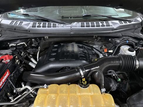 Used 2016 Ford F150 XLT w/ Equipment Group 302A Luxury image 26