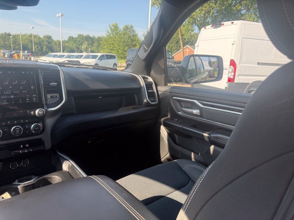 Used 2023 RAM 1500 Big Horn AWD/4WD image 42