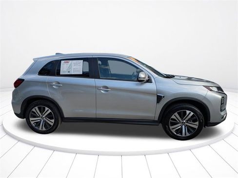Used 2024 Mitsubishi Outlander Sport AWD image 3