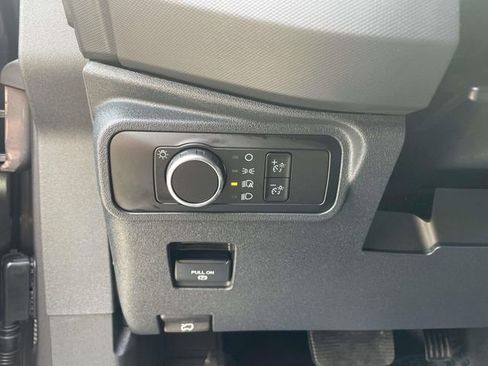 Used 2024 Ford Bronco Badlands AWD/4WD image 12