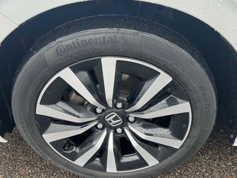 Used 2023 Honda Civic EX-L image 8