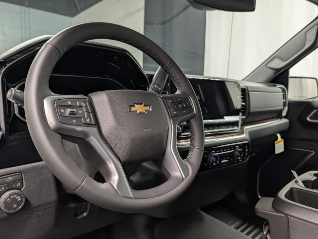 New 2026 Chevrolet Silverado 1500 LT AWD/4WD image 16
