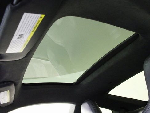 Certified 2025 Porsche 911 Carrera 4 GTS image 21