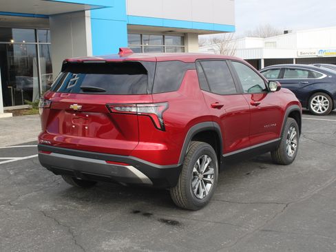 New 2026 Chevrolet Equinox LT image 4