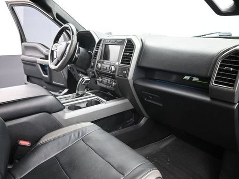 Used 2017 Ford F150 Raptor w/ Equipment Group 802A Luxury AWD/4WD image 24