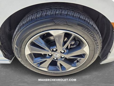 Used 2022 Honda Odyssey Elite image 8