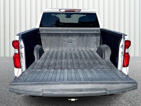 Used 2024 Chevrolet Silverado 1500 RST image 25