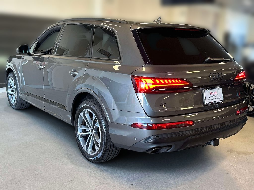 Used 2026 Audi Q7 2.0T Premium w/ Convenience Plus Package AWD/4WD image 6