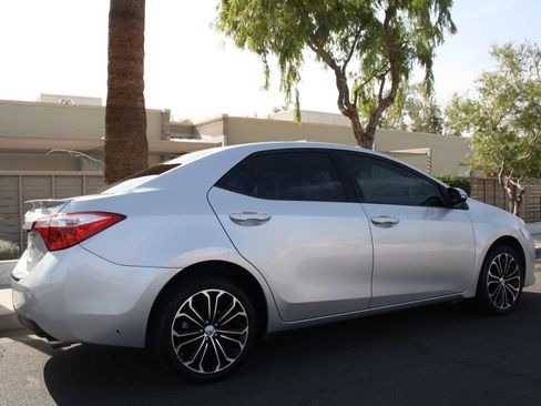 Used 2016 Toyota Corolla S FWD image 4