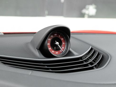 Certified 2025 Porsche Taycan RWD image 25