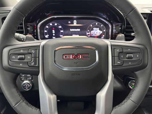 New 2026 GMC Sierra 1500 Elevation w/ Elevation Premium Package AWD/4WD image 18