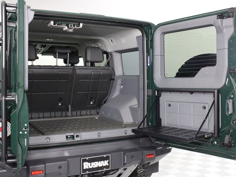 New 2025 INEOS Grenadier Fieldmaster Edition image 21