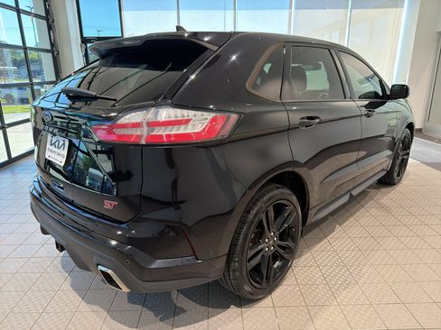 Used 2022 Ford Edge ST w/ Equipment Group 401A AWD/4WD image 5