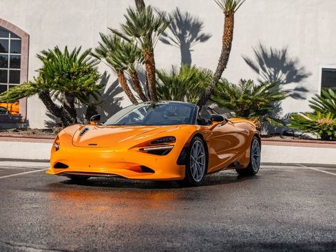 New 2026 McLaren 750S Spider image 23