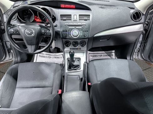 Used 2010 MAZDA MAZDA3 i Touring image 14
