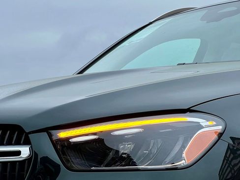 Certified 2025 Mercedes-Benz GLE 350 4MATIC image 9